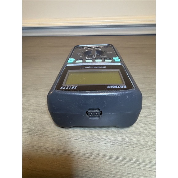 Extech 381270 MultiScope Handheld Oscilloscope & True RMS Multimeter - Picture 7 of 10